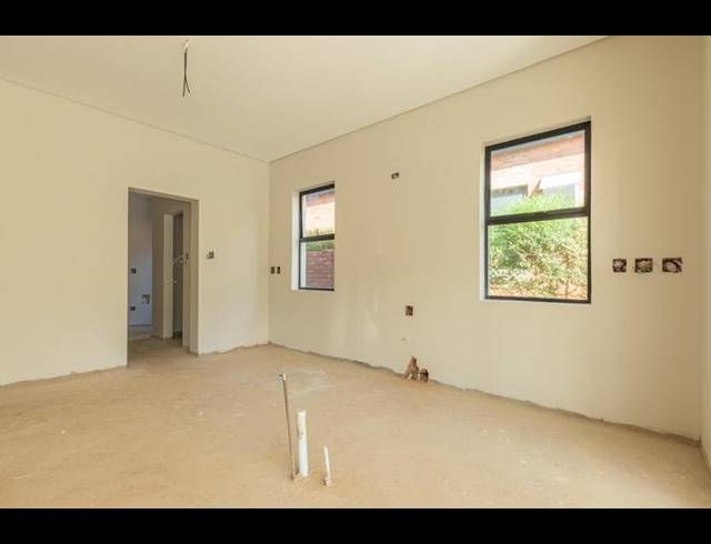 4 BEDROOM TOWNHOUSE FOR SALE IN ST JOHNS VILLAGE